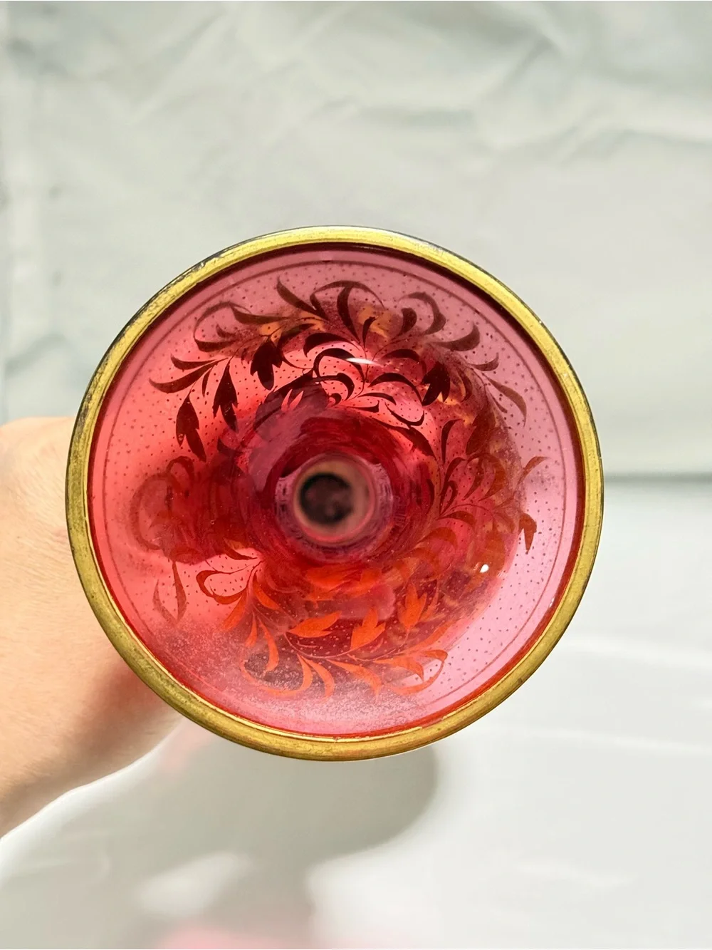 Antique 15.5” Bohemian Cranberry Glass Vase - Hand Painted Portrait & Gold Gilt - Picture 7 of 9